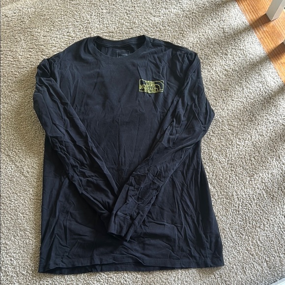 The North Face Men's Black Long Sleeve Shirt - Picture 1 of 5